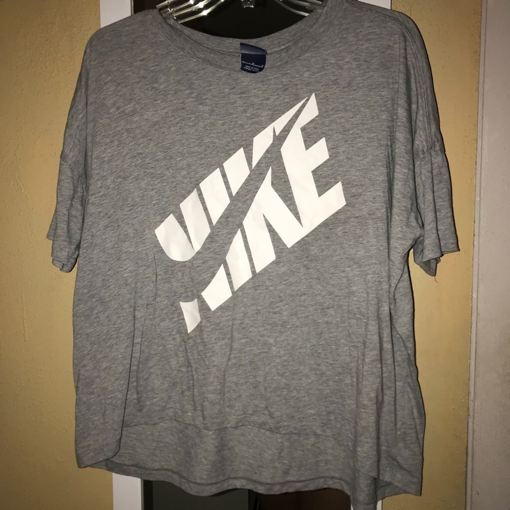 nike grey shirt
